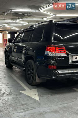 Внедорожник / Кроссовер Lexus LX 2015 в 