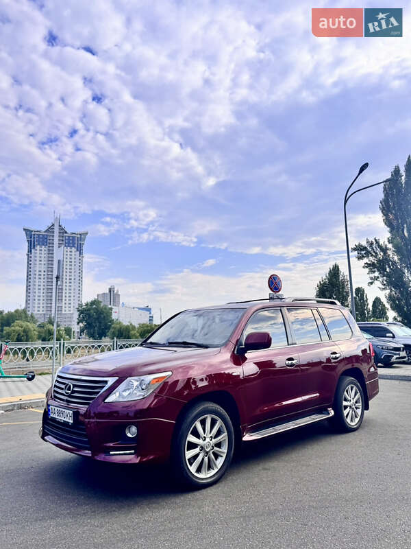 Позашляховик / Кросовер Lexus LX 2010 в Києві