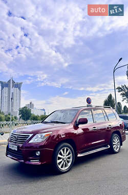 Внедорожник / Кроссовер Lexus LX 2010 в 
