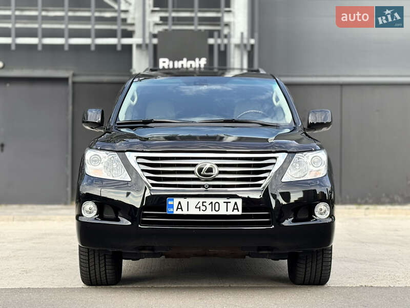 Внедорожник / Кроссовер Lexus LX 2010 в Киеве