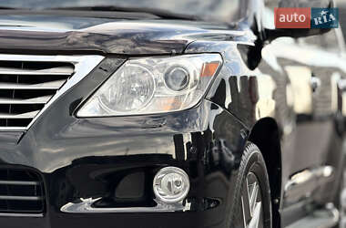 Позашляховик / Кросовер Lexus LX 2010 в 