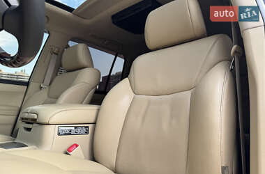 Позашляховик / Кросовер Lexus LX 2010 в 