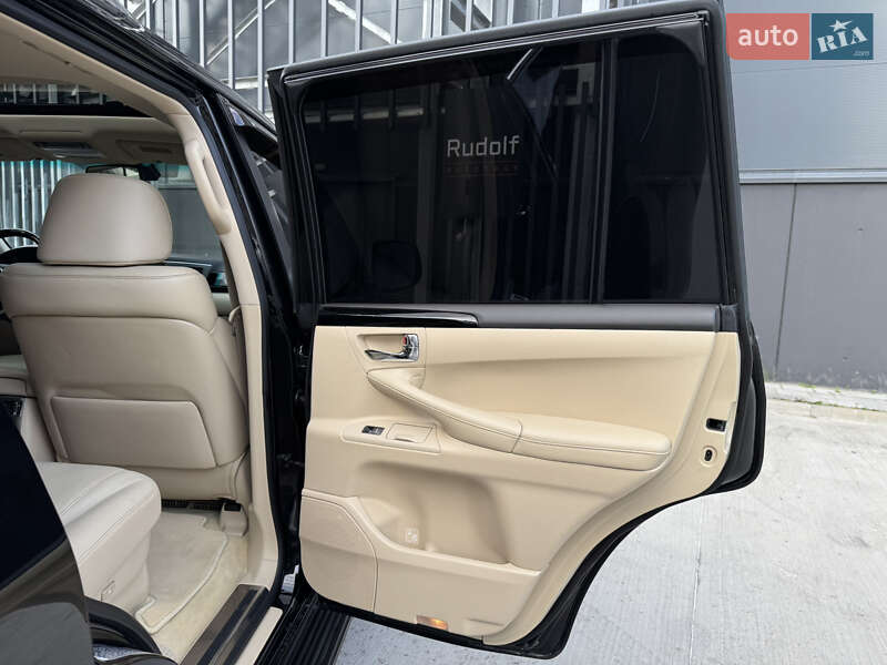 Внедорожник / Кроссовер Lexus LX 2010 в Киеве