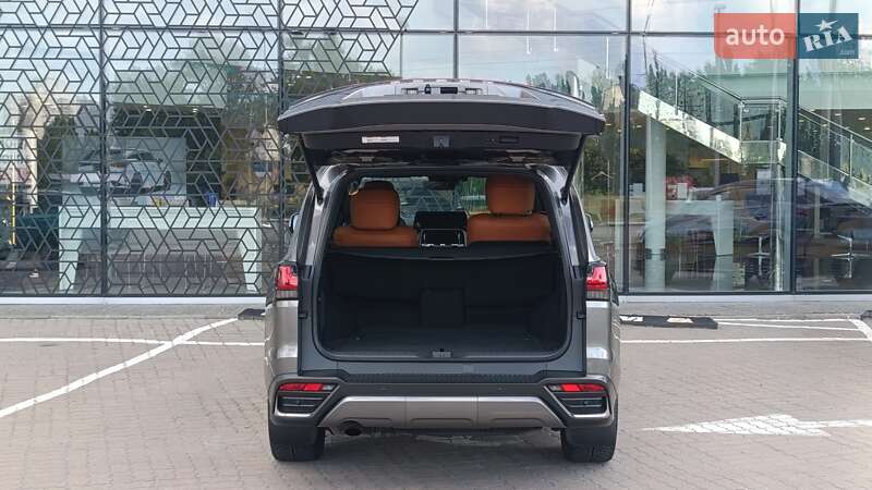 Позашляховик / Кросовер Lexus LX 2023 в Києві