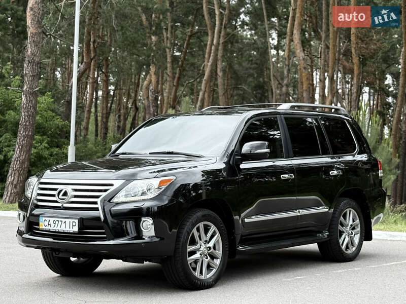 Внедорожник / Кроссовер Lexus LX 2012 в Киеве