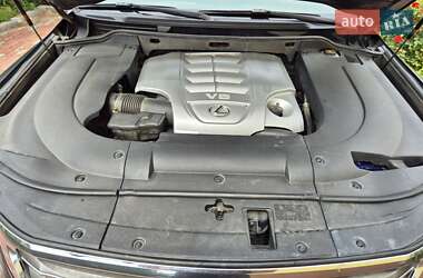 Внедорожник / Кроссовер Lexus LX 2008 в 