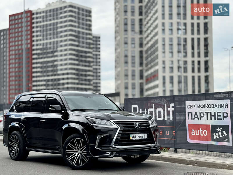 Позашляховик / Кросовер Lexus LX 2016 в Києві