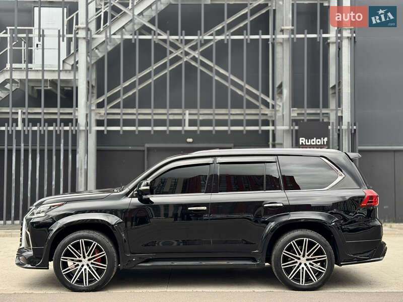 Позашляховик / Кросовер Lexus LX 2016 в Києві