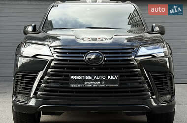 Внедорожник / Кроссовер Lexus LX 2022 в 