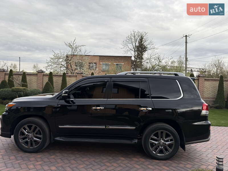 Внедорожник / Кроссовер Lexus LX 2014 в Сарнах