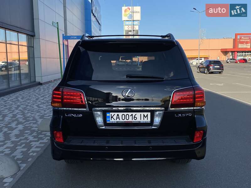 Внедорожник / Кроссовер Lexus LX 2011 в Киеве