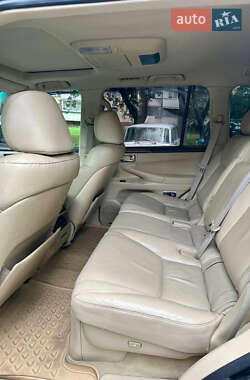 Внедорожник / Кроссовер Lexus LX 2010 в 