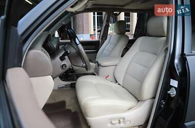Внедорожник / Кроссовер Lexus LX 2000 в 