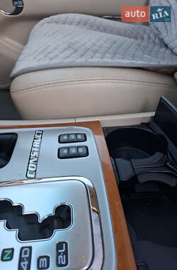 Позашляховик / Кросовер Lexus LX 2007 в 
