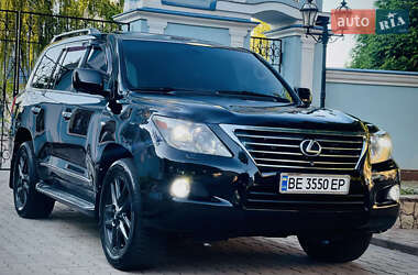 Внедорожник / Кроссовер Lexus LX 2008 в 