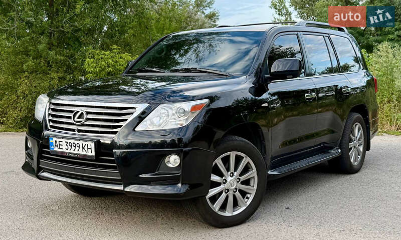 Внедорожник / Кроссовер Lexus LX 2010 в Днепре