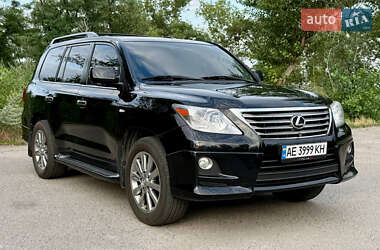 Внедорожник / Кроссовер Lexus LX 2010 в 
