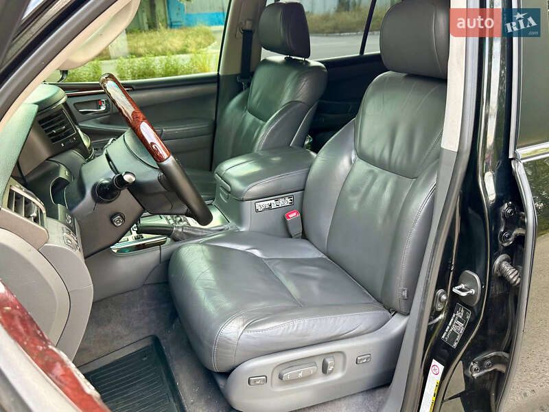 Внедорожник / Кроссовер Lexus LX 2010 в Днепре