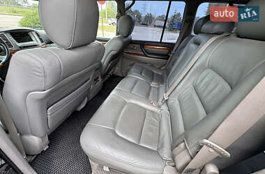 Внедорожник / Кроссовер Lexus LX 2004 в 