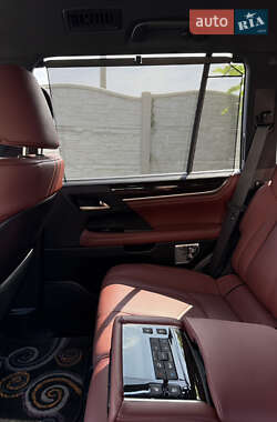 Внедорожник / Кроссовер Lexus LX 2020 в 