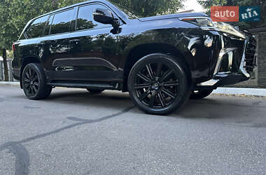 Позашляховик / Кросовер Lexus LX 2018 в Дніпрі