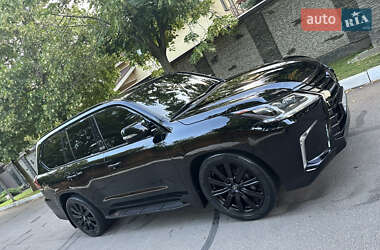 Внедорожник / Кроссовер Lexus LX 2018 в 