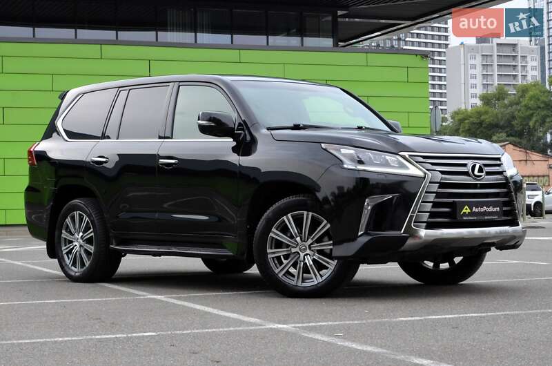 Внедорожник / Кроссовер Lexus LX 2016 в Киеве