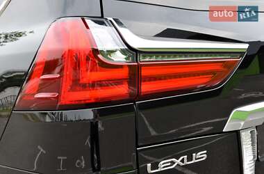Внедорожник / Кроссовер Lexus LX 2016 в 