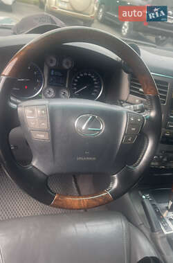 Позашляховик / Кросовер Lexus LX 2008 в 