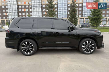 Внедорожник / Кроссовер Lexus LX 2021 в 