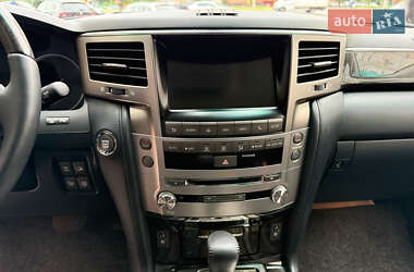 Внедорожник / Кроссовер Lexus LX 2012 в 