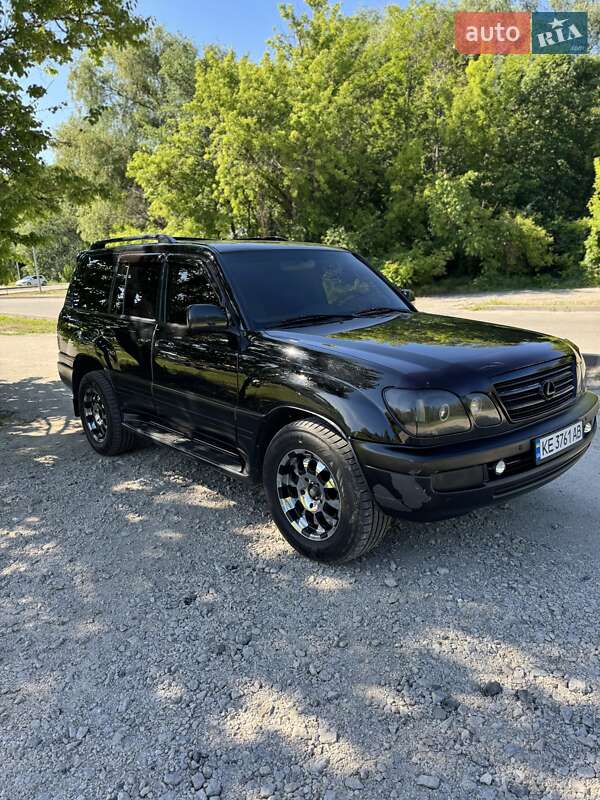 Позашляховик / Кросовер Lexus LX 2005 в Дніпрі