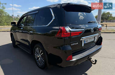 Внедорожник / Кроссовер Lexus LX 2017 в 