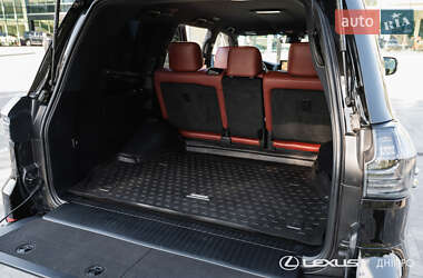 Внедорожник / Кроссовер Lexus LX 2019 в 