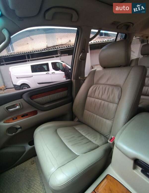 Внедорожник / Кроссовер Lexus LX 2006 в Житомире