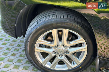 Внедорожник / Кроссовер Lexus LX 2008 в 