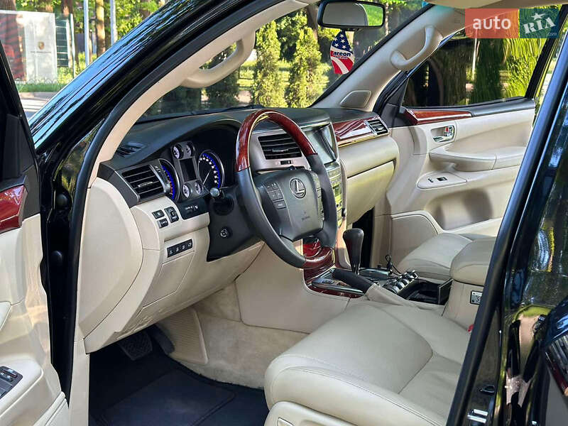Внедорожник / Кроссовер Lexus LX 2008 в Харькове