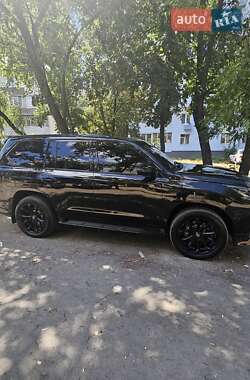 Внедорожник / Кроссовер Lexus LX 2016 в 