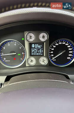 Внедорожник / Кроссовер Lexus LX 2009 в 