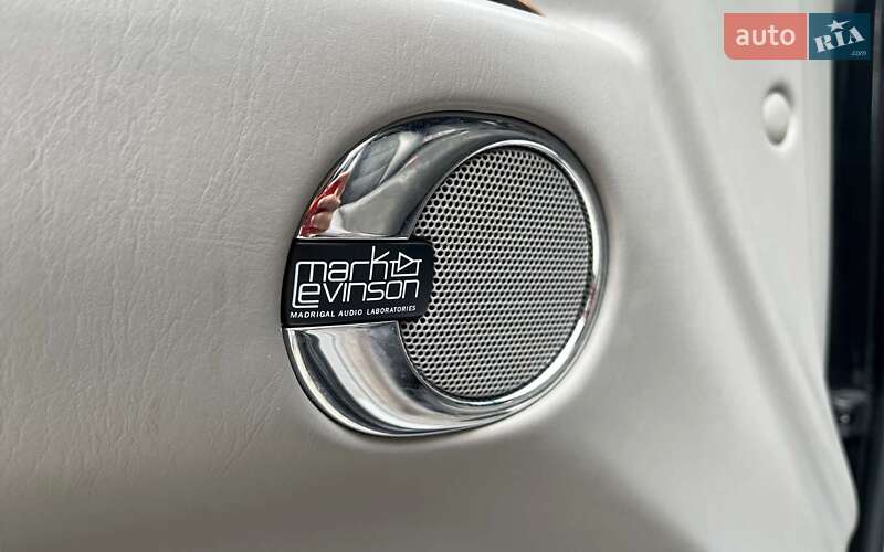 Внедорожник / Кроссовер Lexus LX 2005 в Коломые
