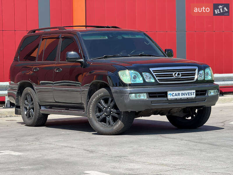 Lexus LX 2004