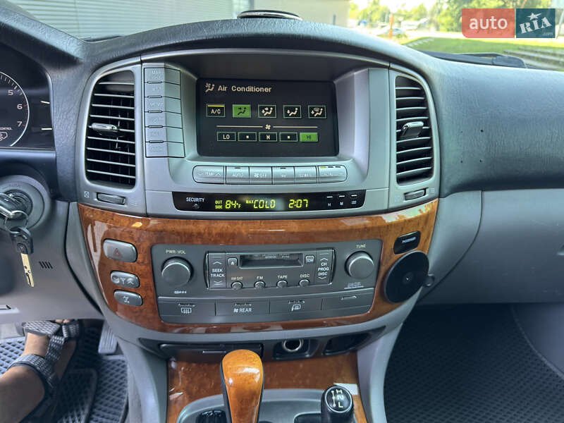 Позашляховик / Кросовер Lexus LX 2004 в Києві