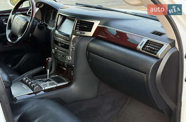 Внедорожник / Кроссовер Lexus LX 2012 в 