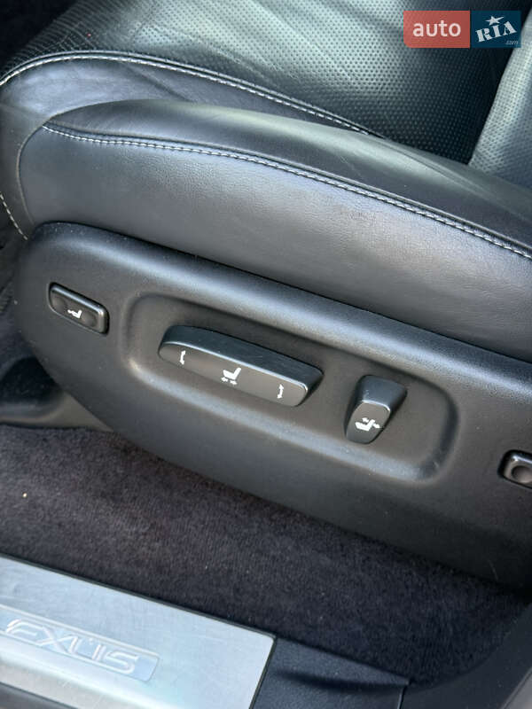 Внедорожник / Кроссовер Lexus LX 2012 в Черновцах