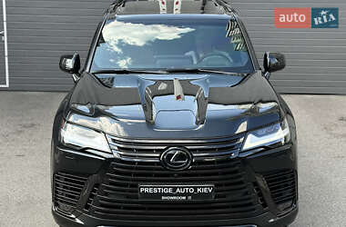 Внедорожник / Кроссовер Lexus LX 2022 в 