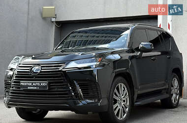 Внедорожник / Кроссовер Lexus LX 2022 в 