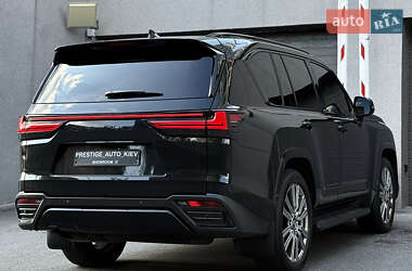 Внедорожник / Кроссовер Lexus LX 2022 в 