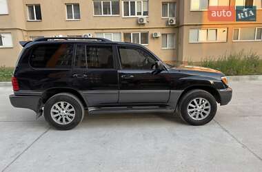Внедорожник / Кроссовер Lexus LX 2005 в 