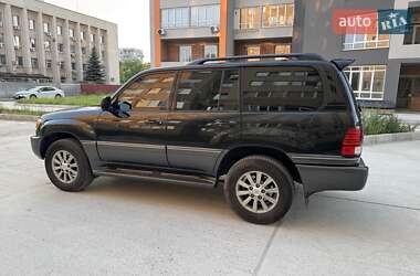 Внедорожник / Кроссовер Lexus LX 2005 в 