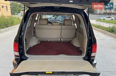 Внедорожник / Кроссовер Lexus LX 2005 в 